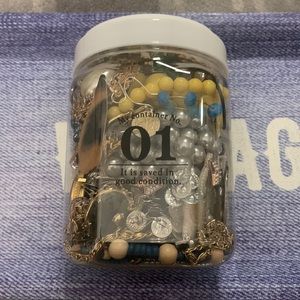 01 container jewelry and more